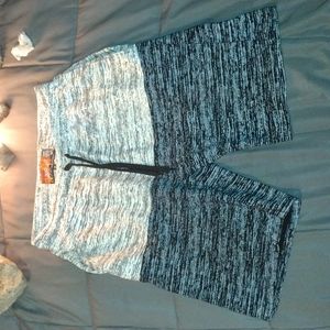 Men's shorts collectible rolling paper shorts gray white and black medium